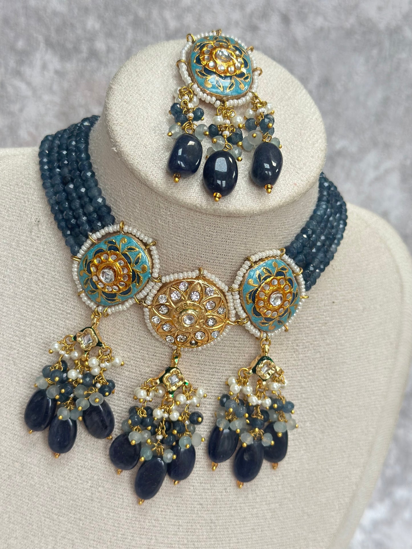 Tania Necklace Set