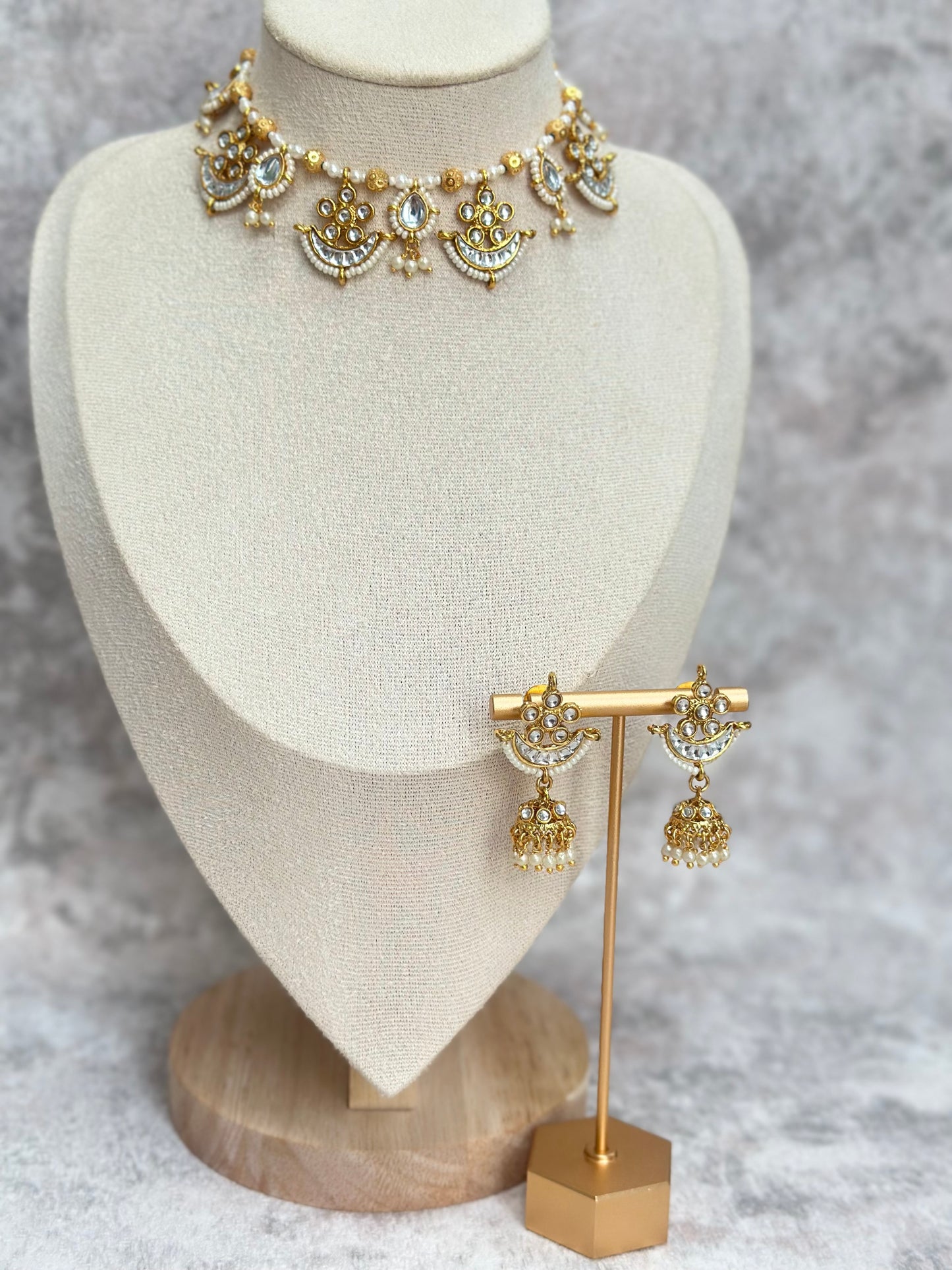 Hania Necklace Set