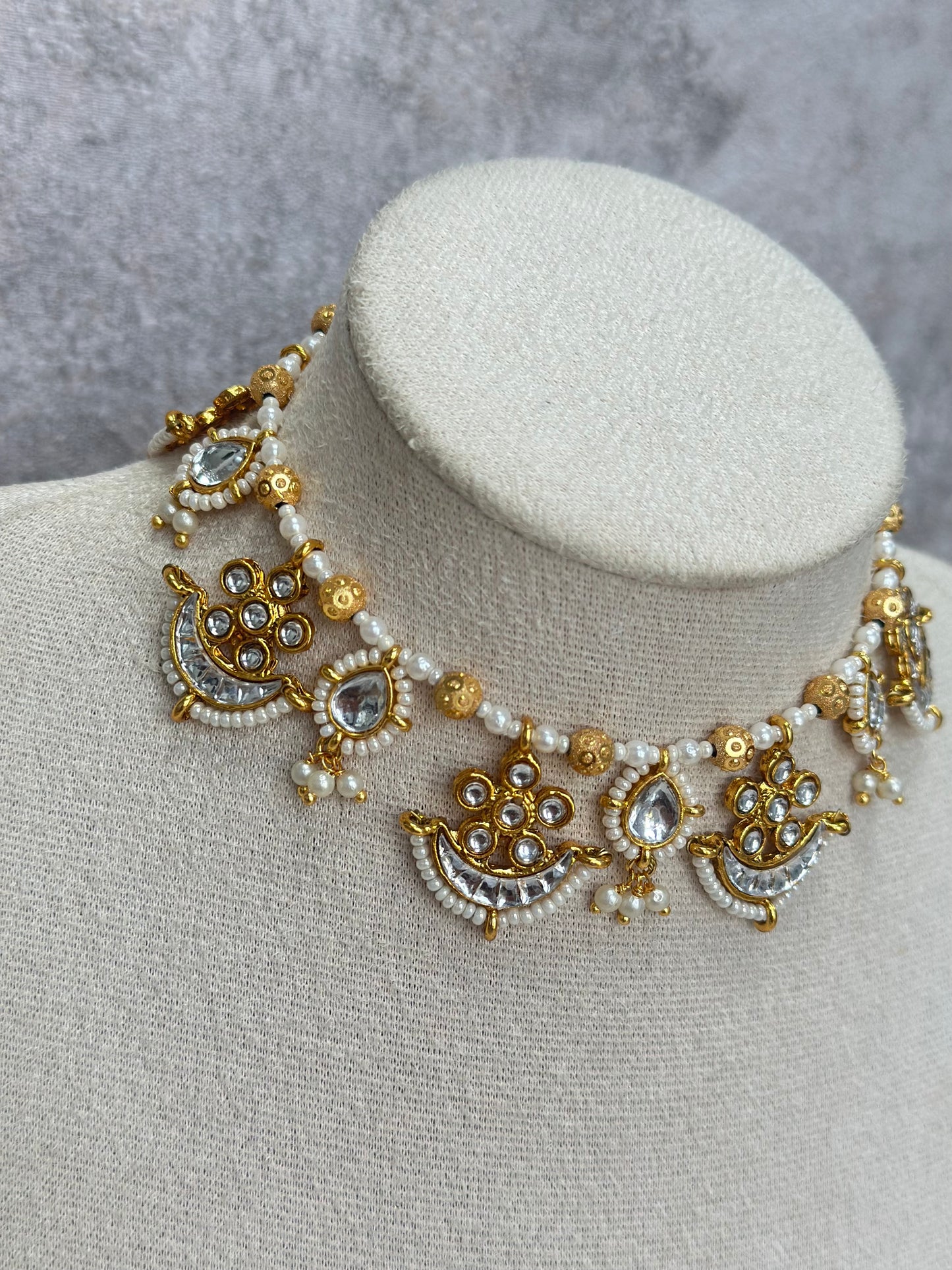 Hania Necklace Set